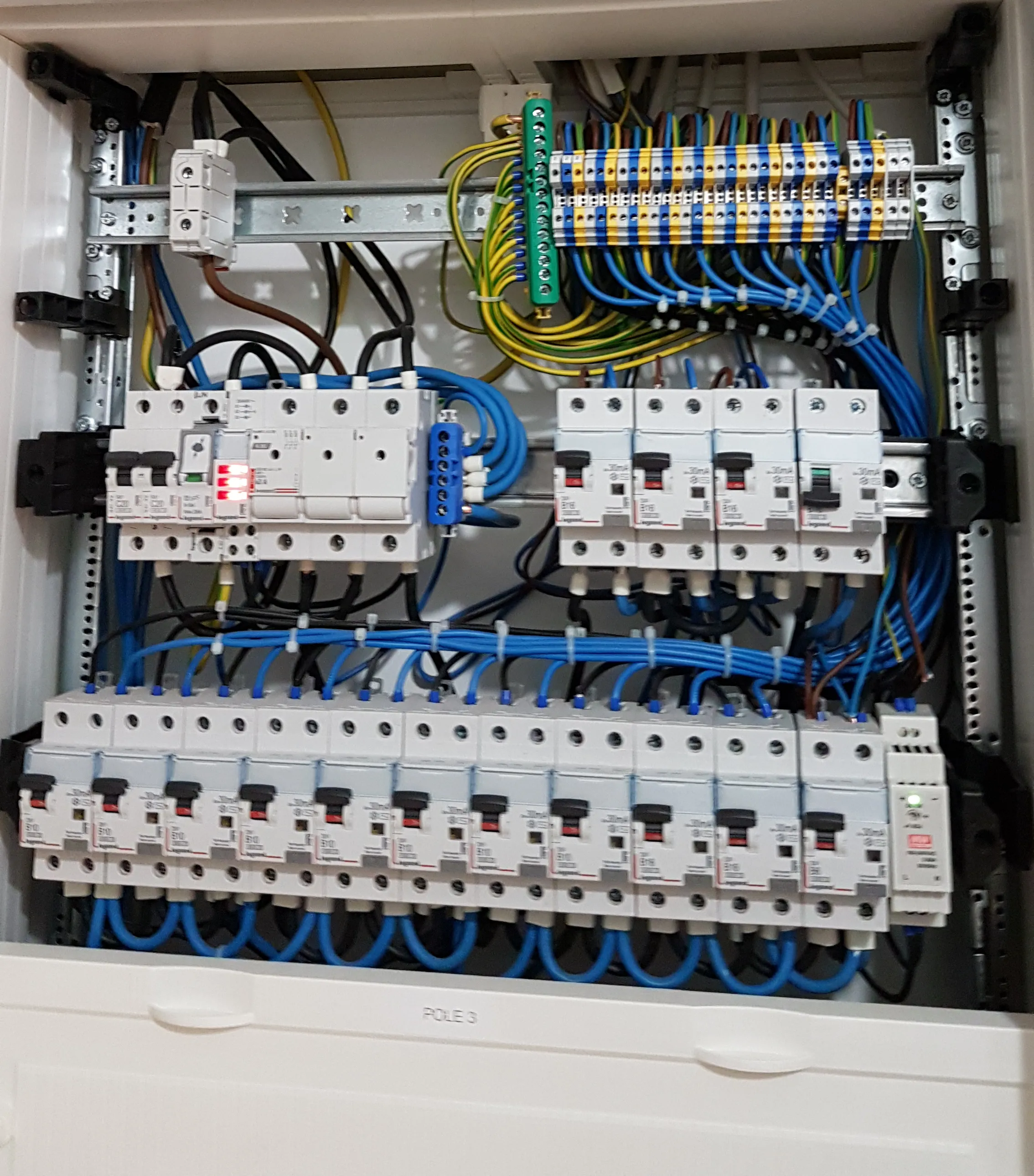 ECPLUS – instalacje elektryczne (realizacja)